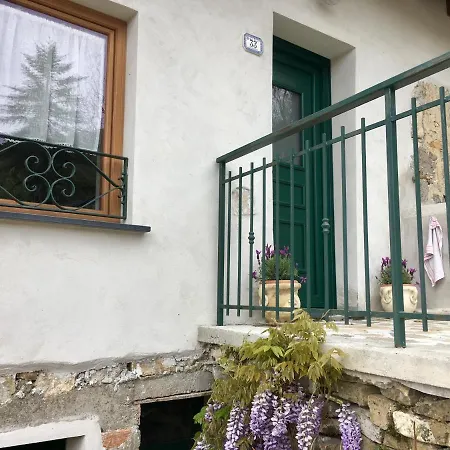 Cascina Clavarezza シャレー *