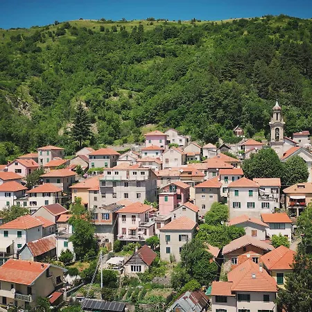 Alpesi faház Cascina Clavarezza *